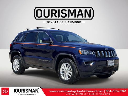 Used 2017 Jeep Grand Cherokee Laredo w/ Quick Order Package 23E AWD/4WD image 1