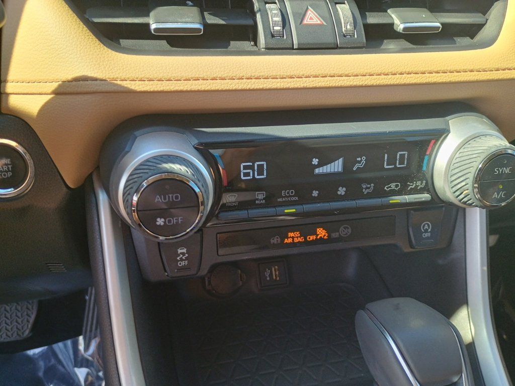 Used 2023 Toyota RAV4 XLE Premium FWD image 31