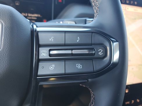 New 2026 GMC Yukon XL AT4 image 23