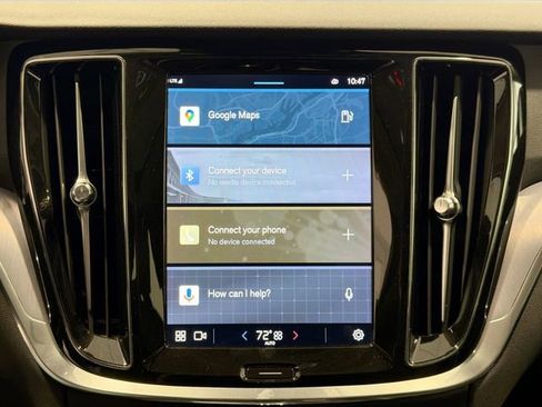 Used 2024 Volvo S60 B5 Core image 14