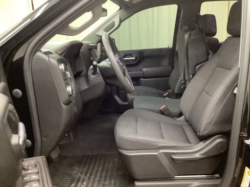 Used 2023 GMC Sierra 1500 Pro w/ Graphite Edition AWD/4WD image 14