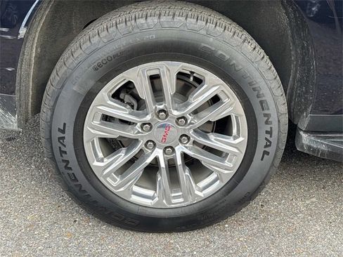 Used 2021 GMC Yukon XL SLT w/ SLT Premium Package image 5