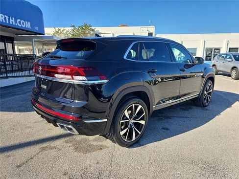 New 2026 Volkswagen Atlas Cross Sport SEL Premium R-Line image 4