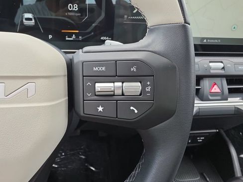 Used 2025 Kia K4 GT-Line w/ GT-Line Premium Package FWD image 24