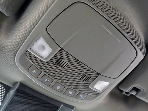 Used 2019 Ford F150 XLT AWD/4WD image 33