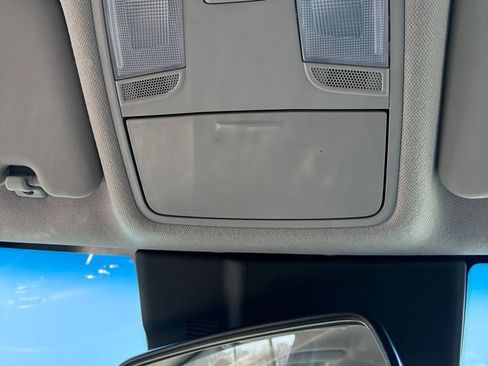 Used 2023 Hyundai Kona SEL AWD/4WD image 40