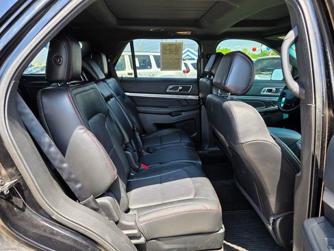 Used 2016 Ford Explorer Sport w/ Equipment Group 401A AWD/4WD image 26