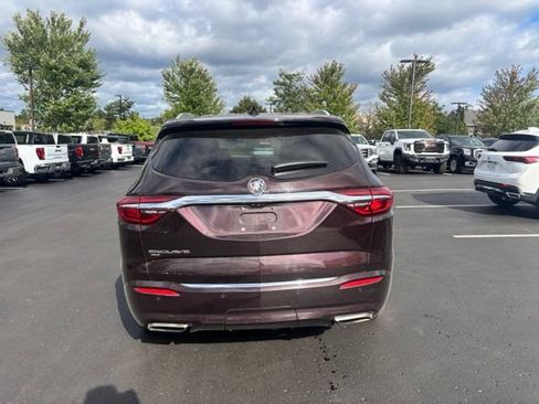 Used 2021 Buick Enclave Avenir w/ Avenir Technology Package AWD/4WD image 7