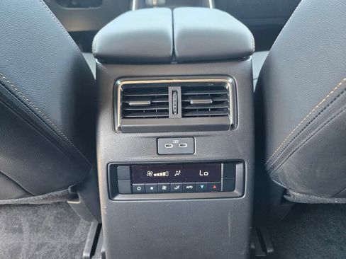 Certified 2024 MAZDA CX-90 Plug-In Hybrid w/ Preferred AWD/4WD image 15