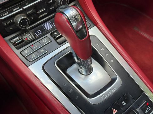 Used 2014 Porsche 911 Turbo image 23