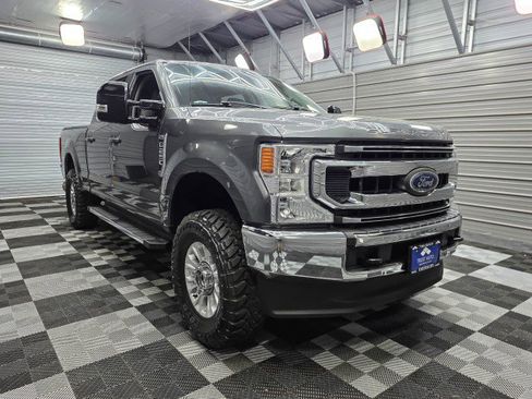 Used 2020 Ford F250 XL w/ STX Appearance Package AWD/4WD image 4