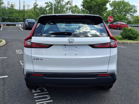 Certified 2024 Honda CR-V LX image 5