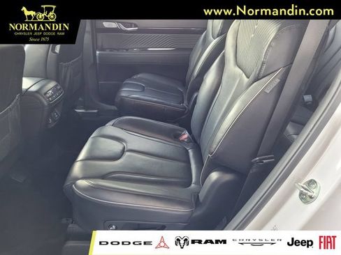 Used 2024 Hyundai Palisade Calligraphy FWD image 17