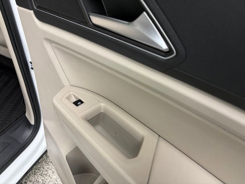 Used 2019 Volkswagen Atlas SEL R-Line image 45