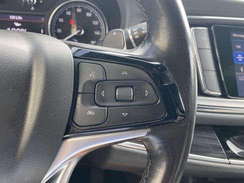 Used 2022 Buick Enclave Essence FWD image 21