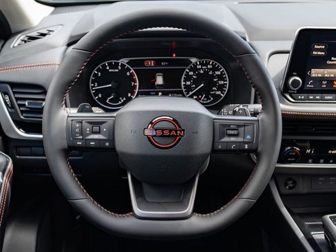 New 2026 Nissan Rogue SV AWD/4WD image 12