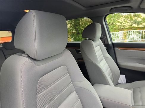 Used 2022 Honda CR-V EX image 18