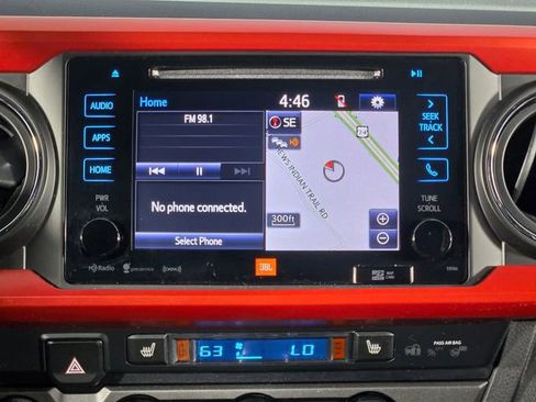 Used 2019 Toyota Tacoma TRD Off-Road image 24