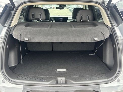 Certified 2024 Buick Encore GX Preferred w/ Comfort Package image 9