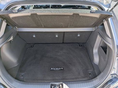 Used 2023 Hyundai Kona SEL w/ Cargo Package FWD image 6