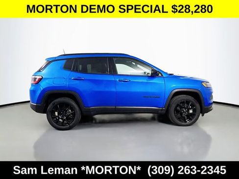 New 2026 Jeep Compass Latitude image 8