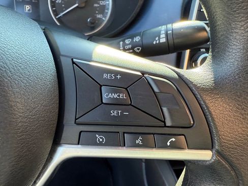 Used 2023 Nissan Versa SV image 23