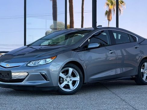 Used 2019 Chevrolet Volt LT w/ Power Convenience Package FWD image 3