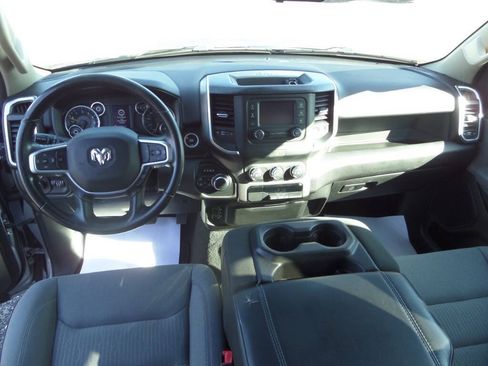 Used 2019 RAM 1500 Big Horn w/ Bed Utility Group AWD/4WD image 9