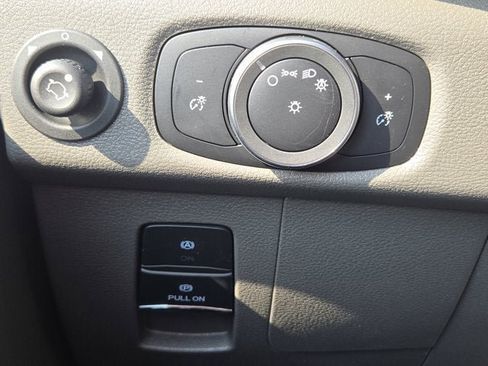 New 2025 Ford Transit 250 148 Medium Roof image 43