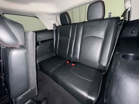 Used 2019 Dodge Journey GT image 23