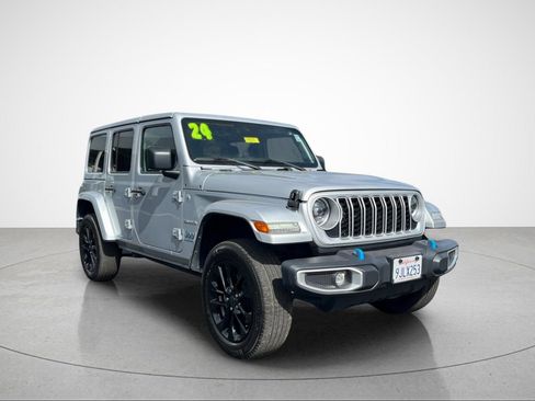 Used 2024 Jeep Wrangler Unlimited Sahara AWD/4WD image 73