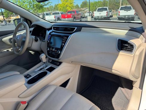 Used 2018 Nissan Murano Platinum AWD/4WD image 21