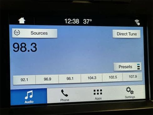 Used 2017 Ford F150 XLT w/ Equipment Group 302A Luxury image 9