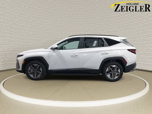 New 2026 Hyundai Tucson SEL image 8