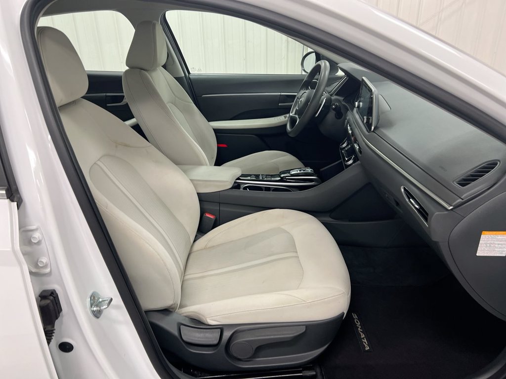 Used 2022 Hyundai Sonata Blue FWD image 21