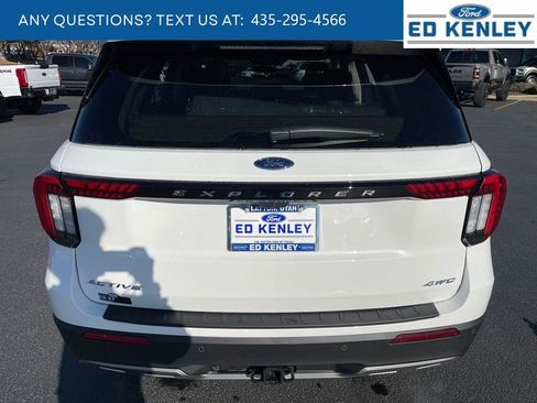 New 2026 Ford Explorer Active w/ Active Comfort Package image 32