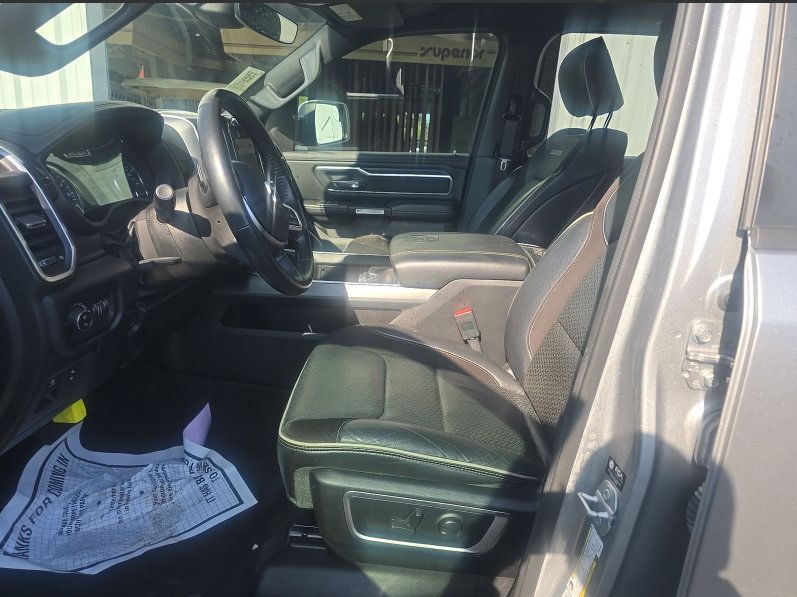 Used 2023 RAM 1500 Laramie AWD/4WD image 8