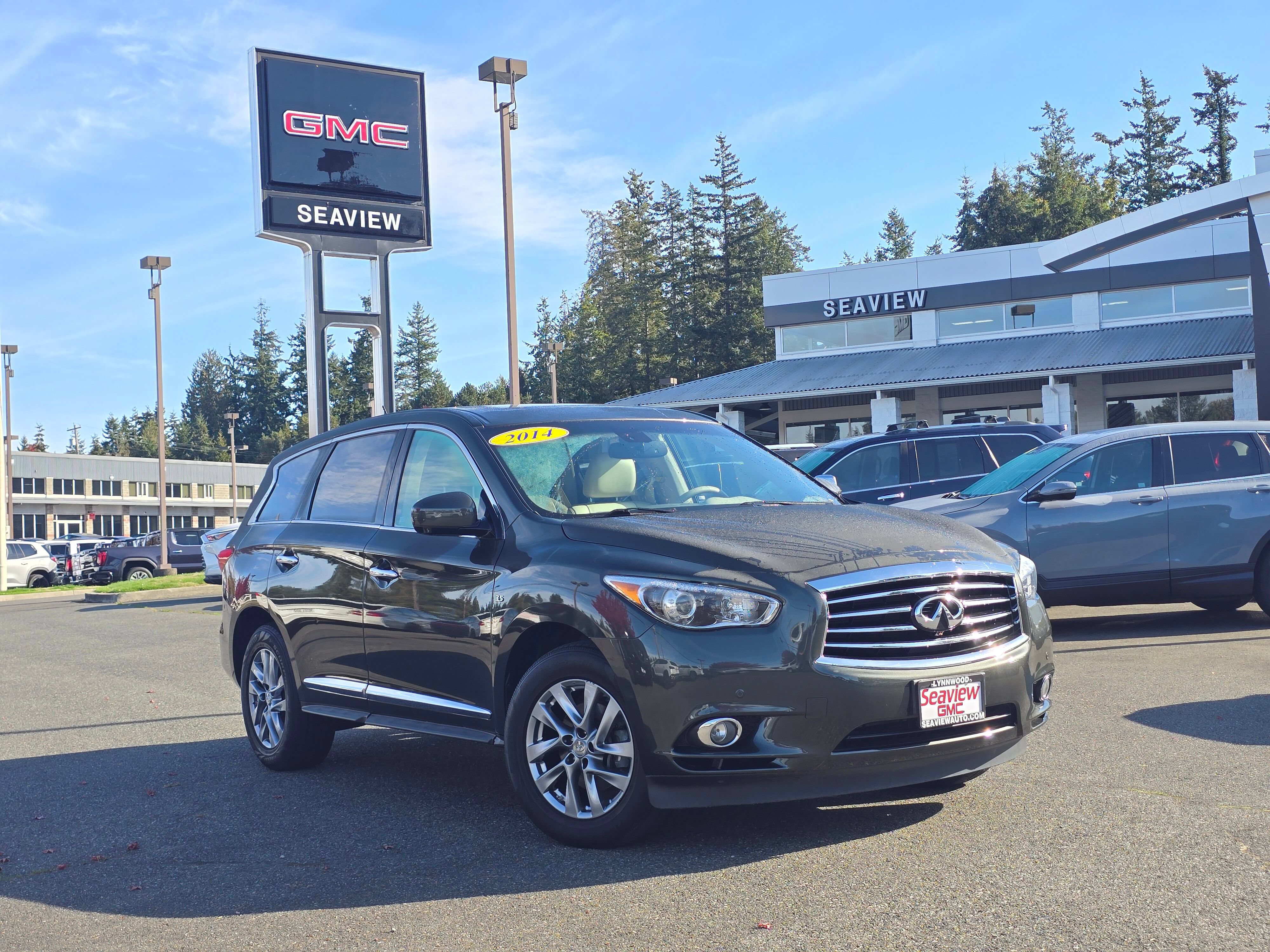 Used 2014 INFINITI QX60 Luxe w/ Premium Plus Package AWD/4WD image 1