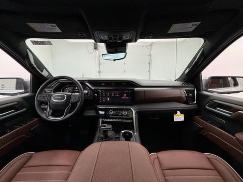 New 2026 GMC Sierra 1500 Denali Ultimate image 3