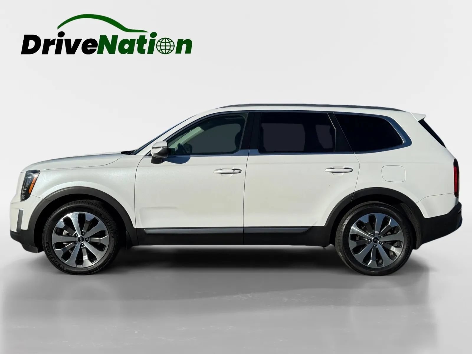 Used 2020 Kia Telluride S w/ S 8 Passenger Seating Package AWD/4WD image 8