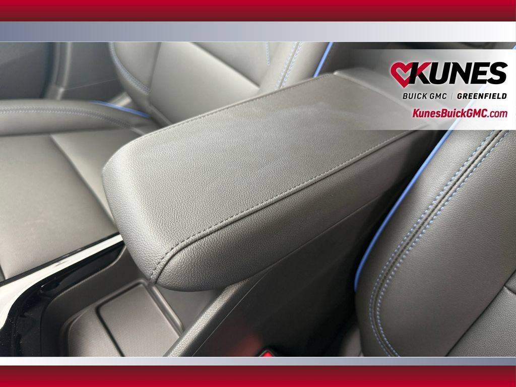 New 2026 Buick Envista Sport Touring w/ Convenience I Package FWD image 29