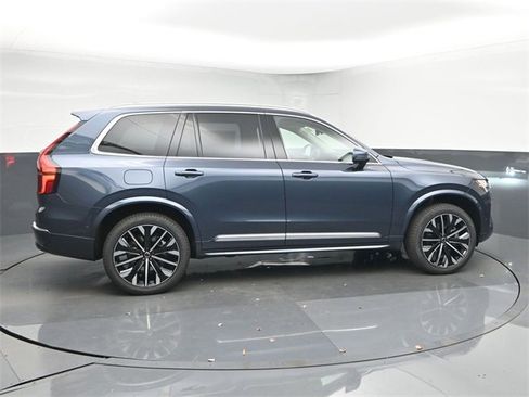 New 2026 Volvo XC90 B6 Ultra w/ Protection Package image 8
