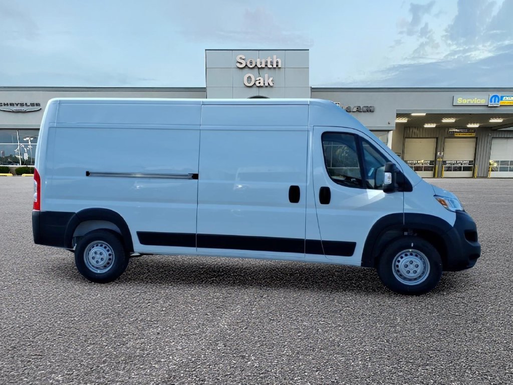 New 2026 RAM ProMaster 2500 w/ Convenience Group FWD image 2