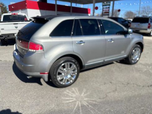 Used 2008 Lincoln MKX AWD image 5