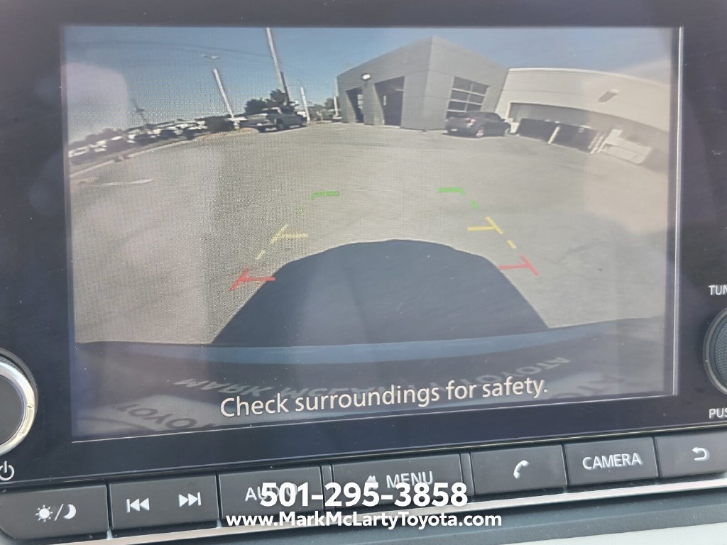 Used 2023 Nissan Rogue SV FWD image 18