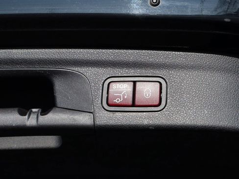 Used 2020 Mercedes-Benz GLE 350 4MATIC image 18