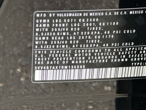 Certified 2024 Volkswagen Tiguan SEL R-Line AWD/4WD image 26