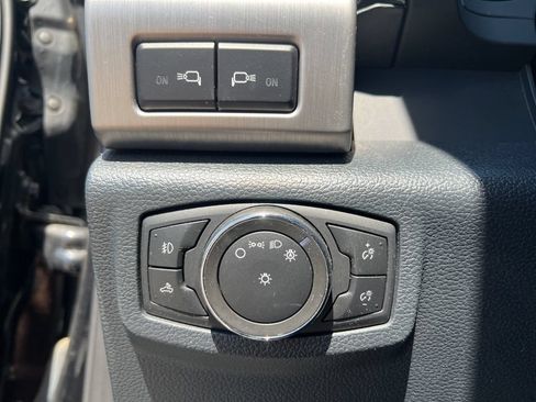 Used 2022 Ford F350 Platinum AWD/4WD image 30