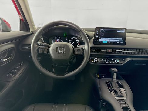 Certified 2024 Honda HR-V EX-L image 27