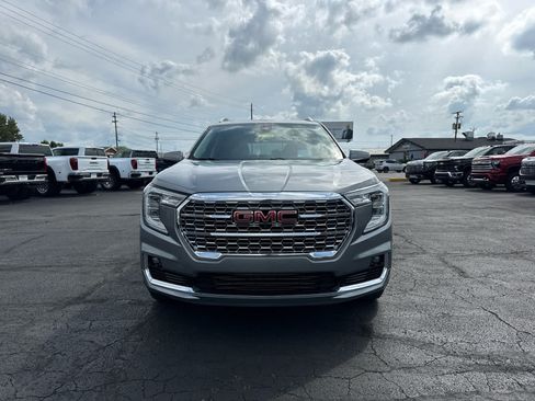 Certified 2023 GMC Terrain Denali w/ Denali Premium Package AWD/4WD image 8